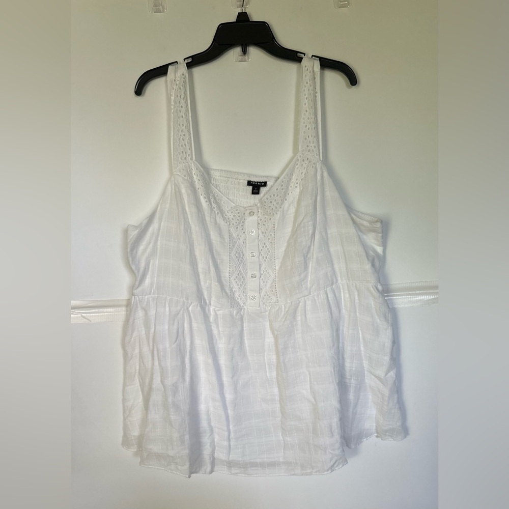 Torrid White Lace Detail Peasant Tank Top with eyelet lace, adjustable straps,4X